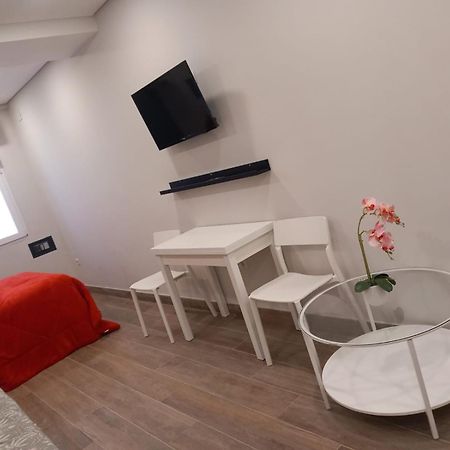 Plaza Pedro Zerolo Apartment Madrid Exterior photo
